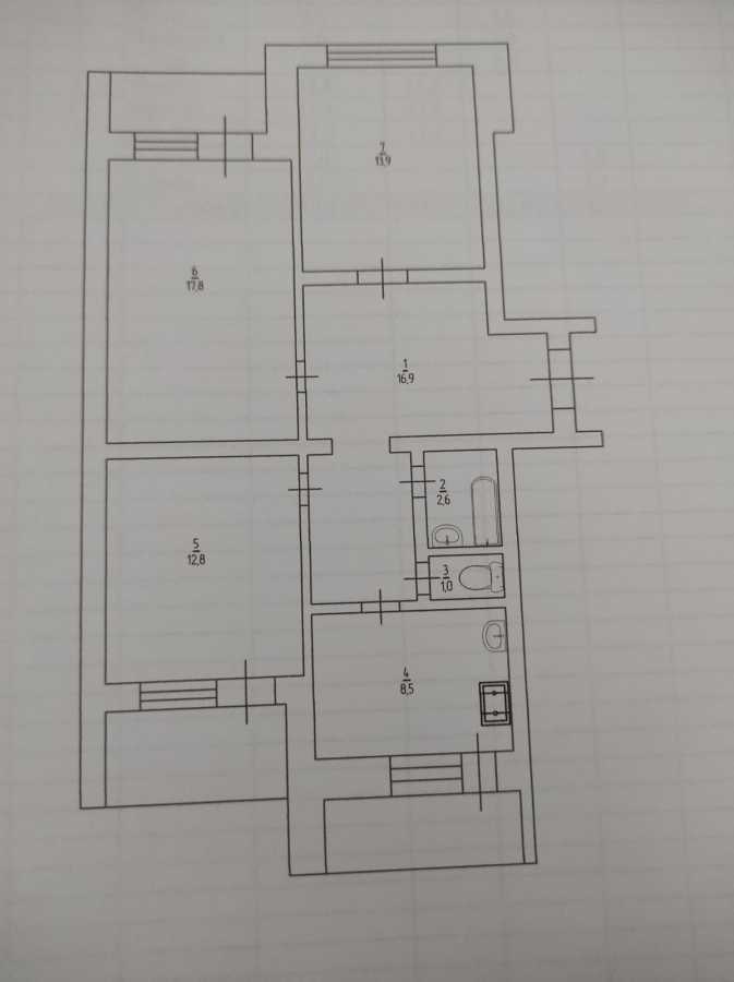 Продажа 3-комнатной квартиры 80 м², Феодосийская ул., 48/52