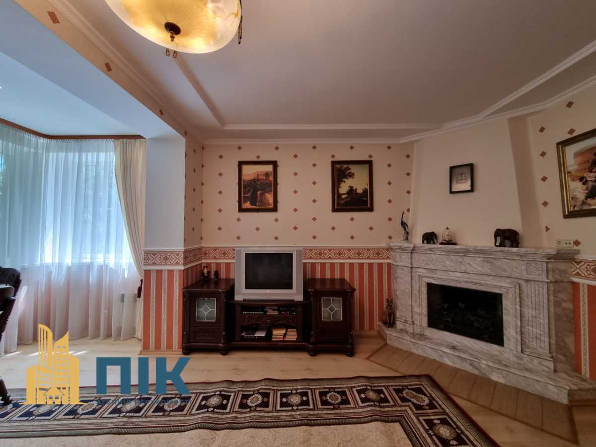 Продаж будинку 140 м², шестая, 108