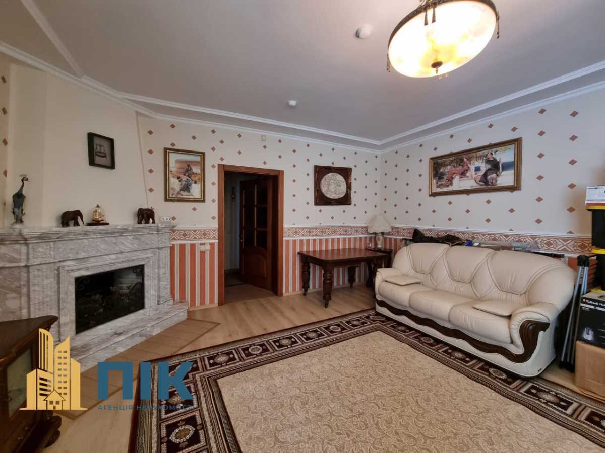 Продаж будинку 140 м², шестая, 108