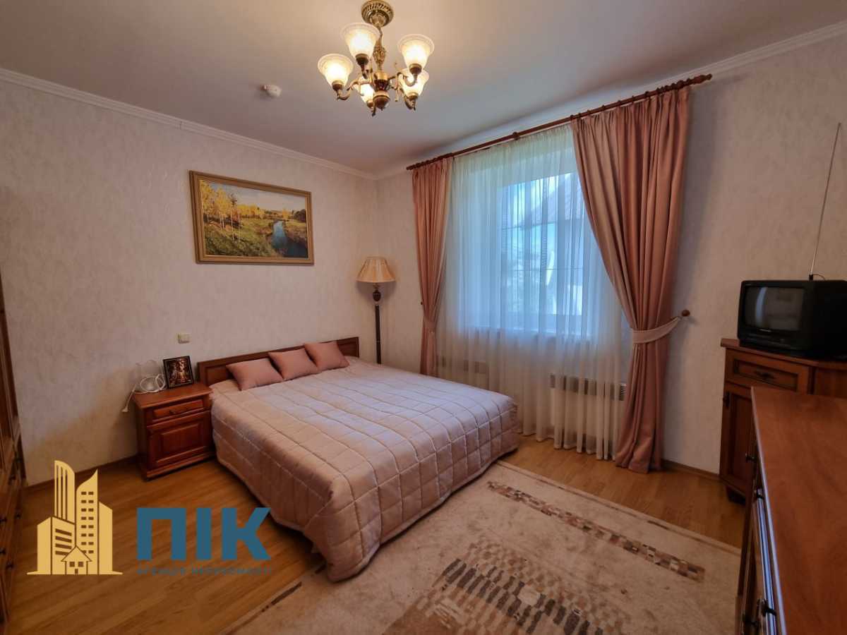 Продаж будинку 140 м², шестая, 108