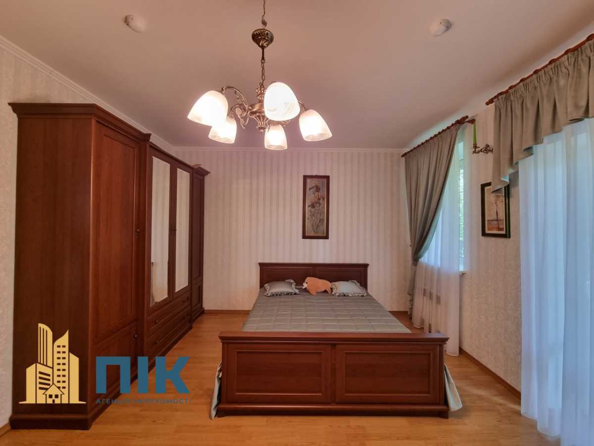 Продаж будинку 140 м², шестая, 108