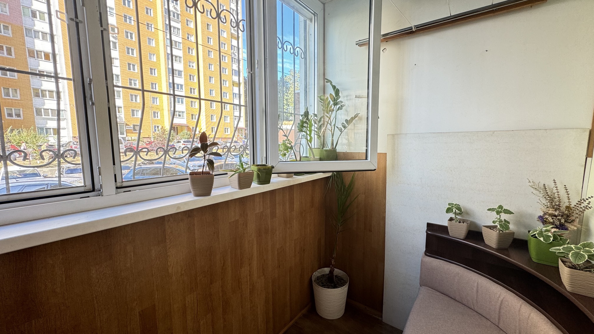 Продаж 2-кімнатної квартири 72 м²