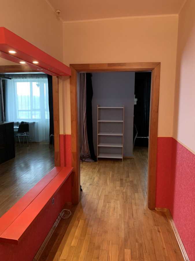 Продаж 1-кімнатної квартири 49 м², Шолуденка вул., 6В