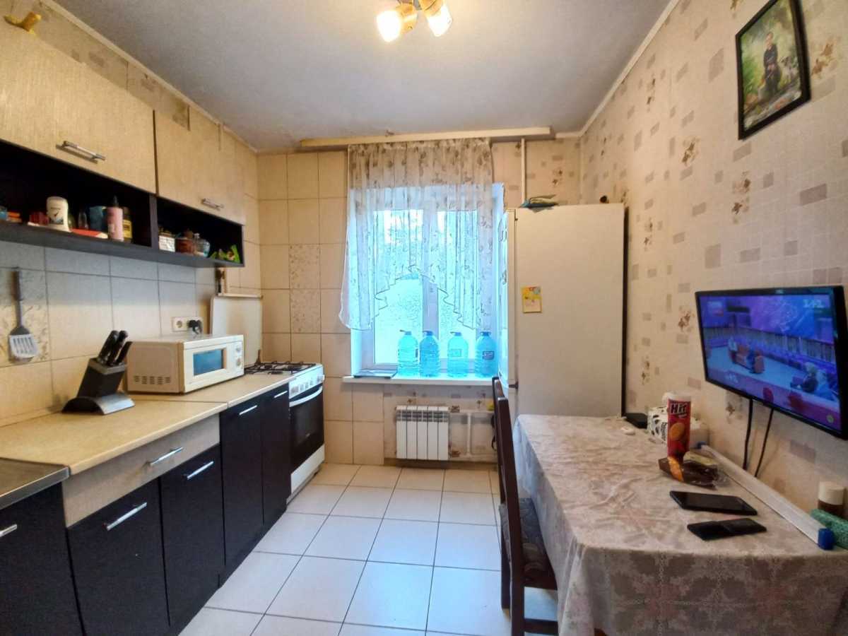 Продажа 1-комнатной квартиры 36 м², Уликовая ул., Харківське шосе, 53а