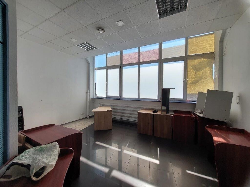 Аренда офиса 350 м², Кирилловская ул.