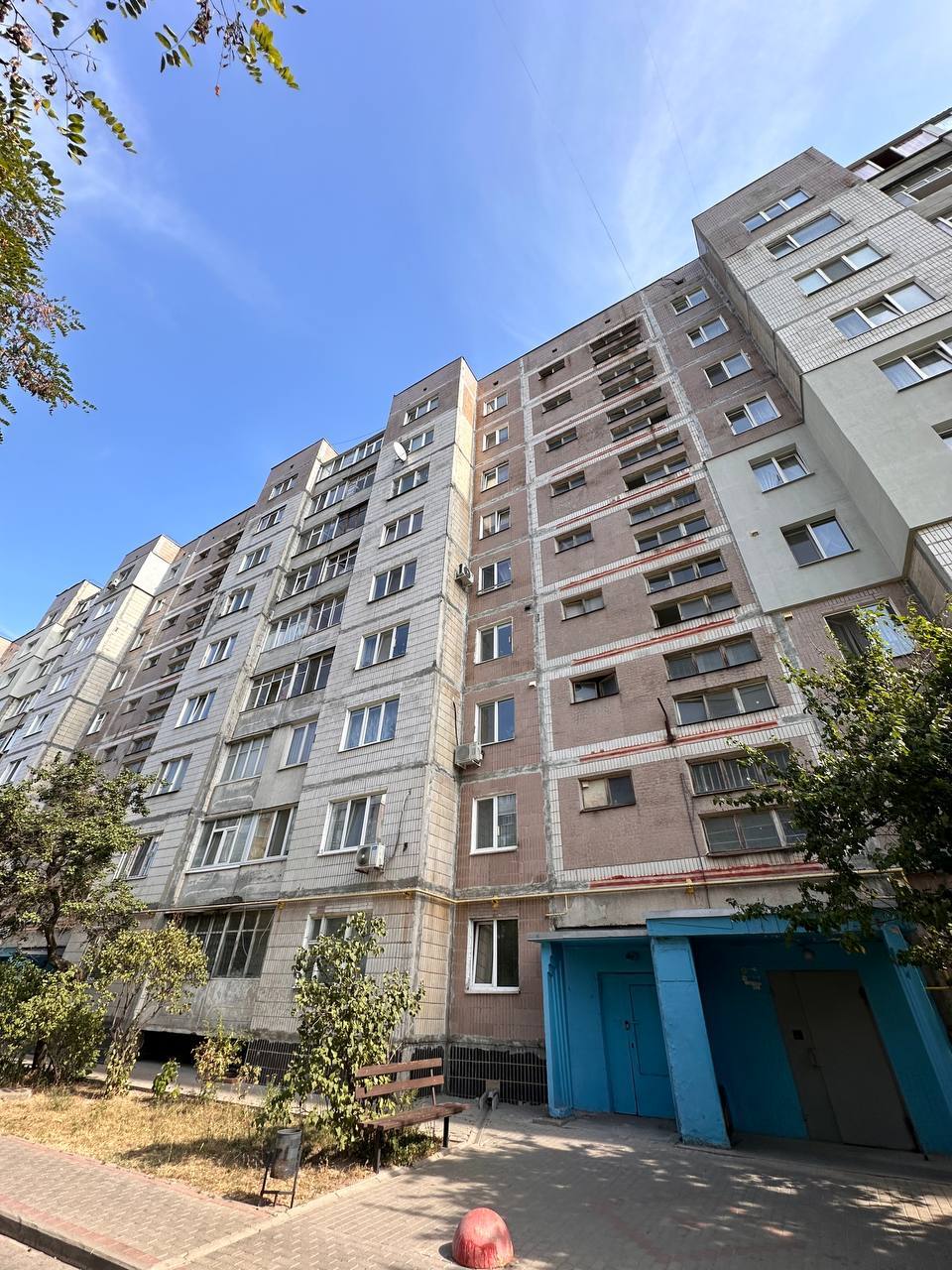 Продаж 1-кімнатної квартири 37.1 м², Михайла Лушпи просп.