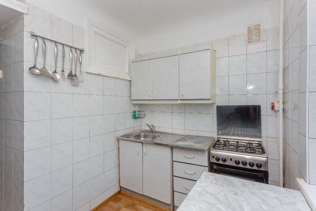 Продажа 3-комнатной квартиры 56 м², Ивана Неходы ул., 3