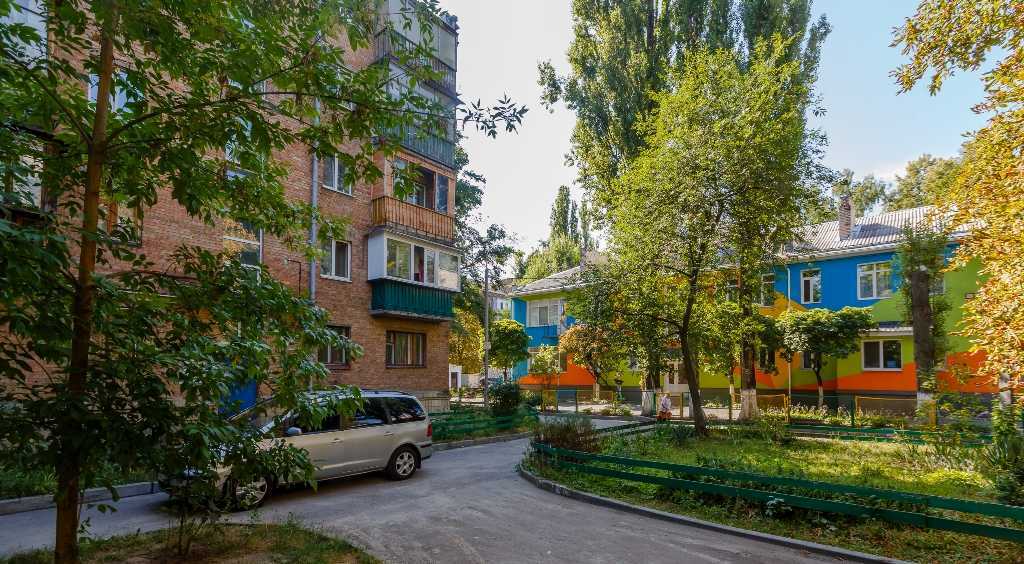 Продаж 3-кімнатної квартири 56 м², Івана Неходи вул., 3