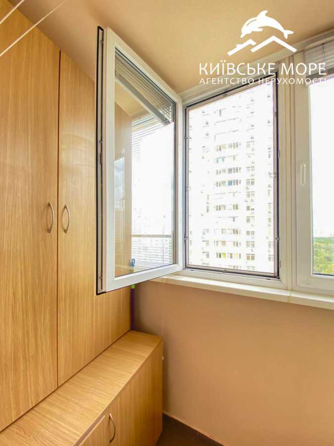 Аренда 1-комнатной квартиры 60 м², Воскресенская ул., 14Е