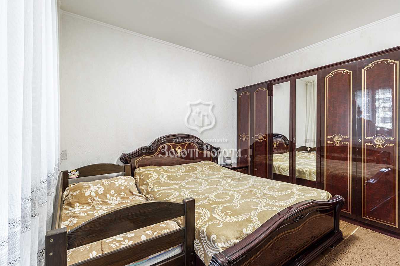 Продаж 2-кімнатної квартири 56 м², Алма-Атинська вул., 39Е