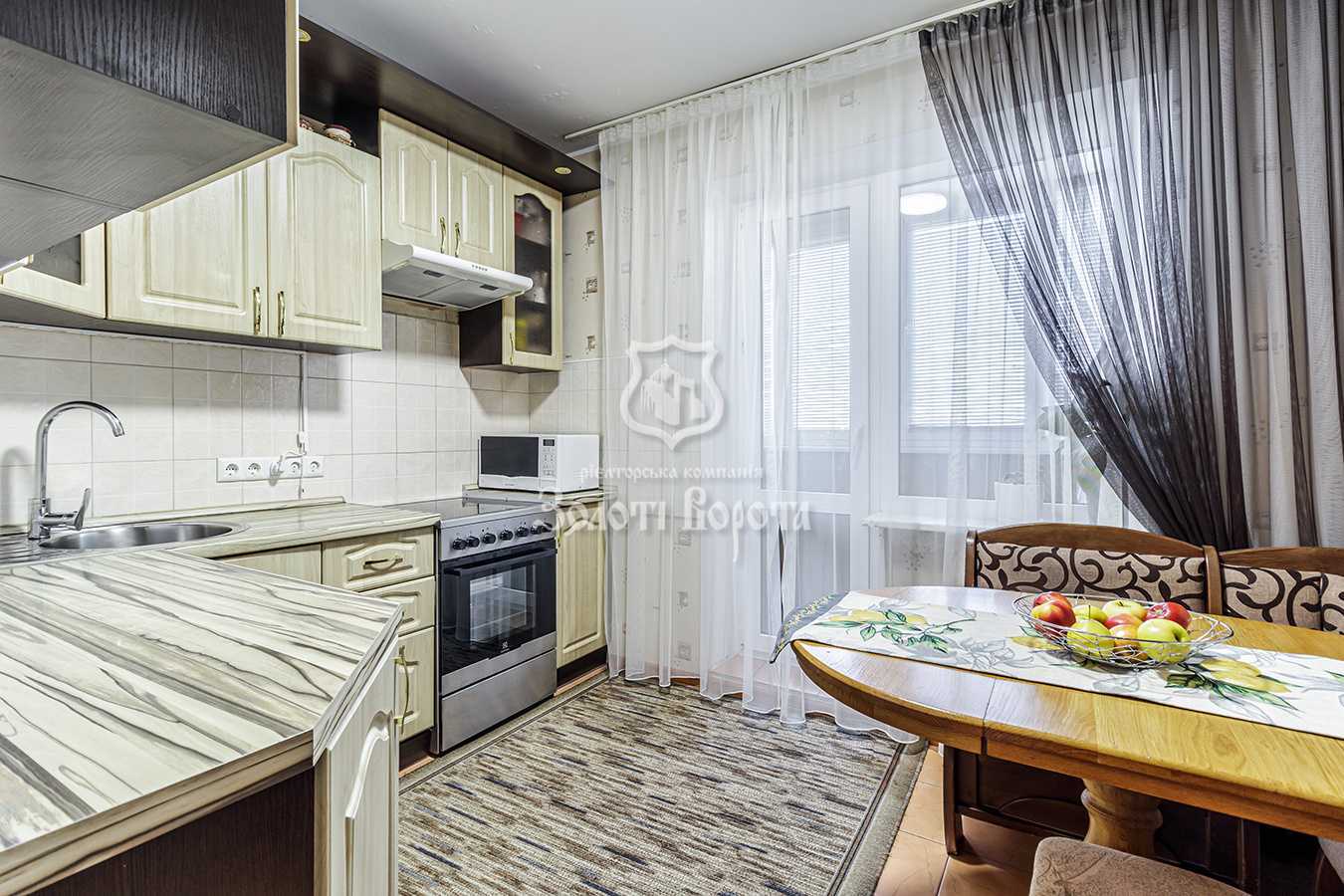 Продажа 2-комнатной квартиры 56 м², Алма-Атинская ул., 39Е