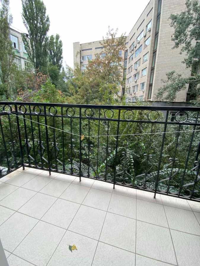 Аренда 1-комнатной квартиры 40 м², Юрия Смолича ул., Коцюбинского, 7