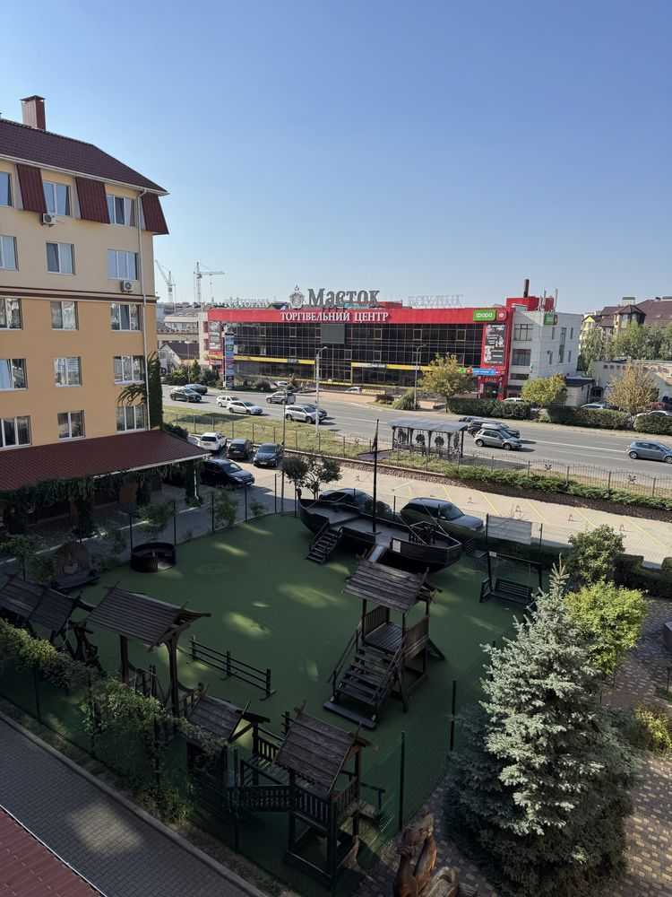 Продаж 1-кімнатної квартири 37 м², Бишівська вул., 1