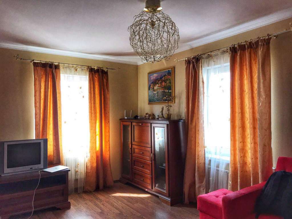 Аренда дома 240 м², Киевская ул., Садова 25, 1