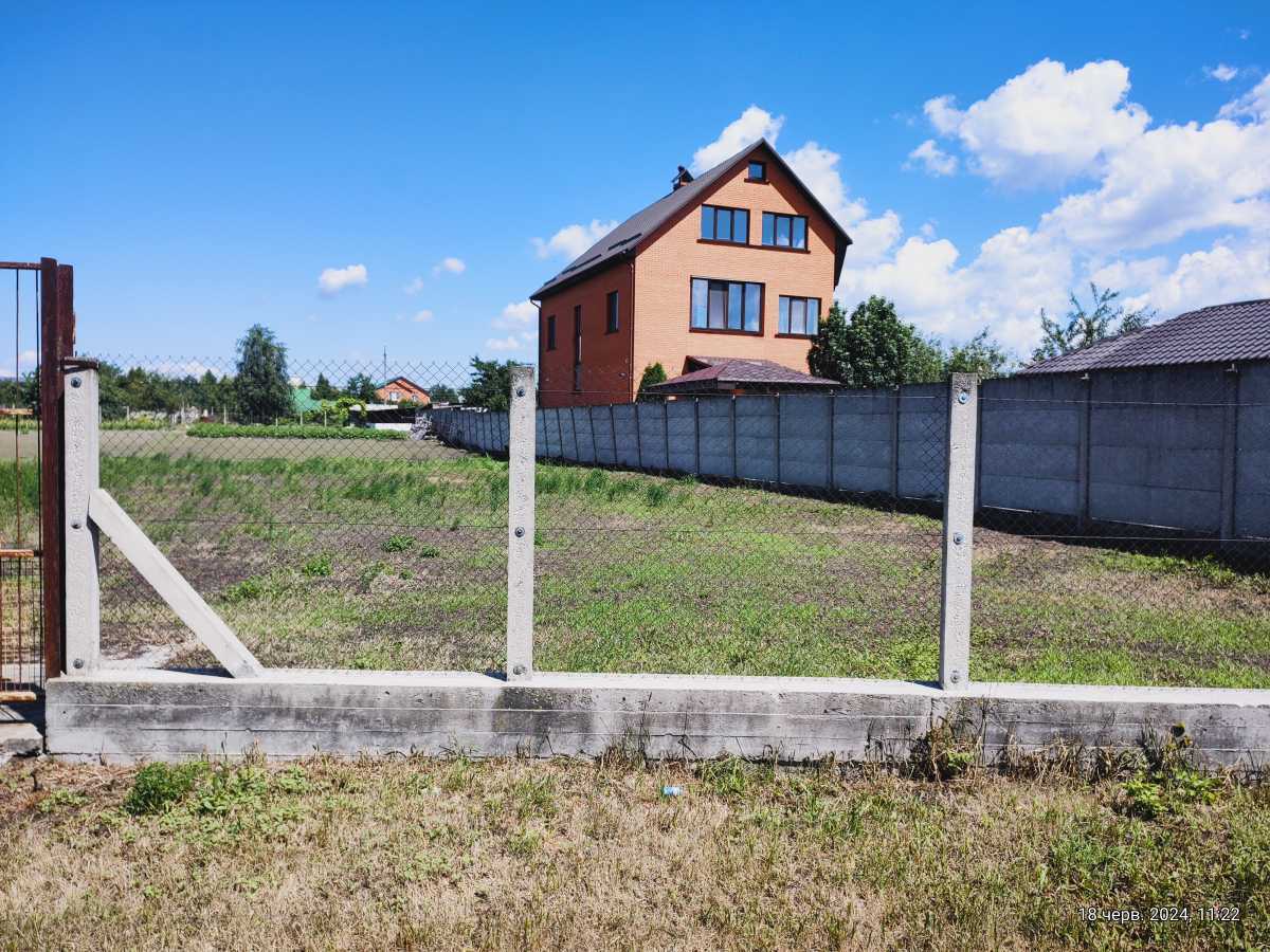 Продаж ділянки під індивідуальне житлове будівництво 23 соток, Центральная