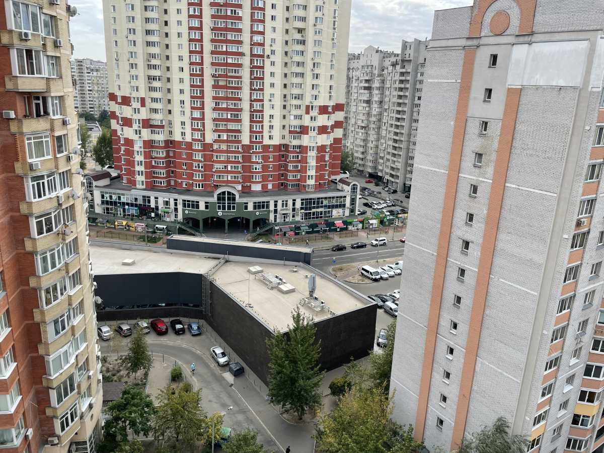 Продажа 2-комнатной квартиры 75 м², Урловская ул., 8А