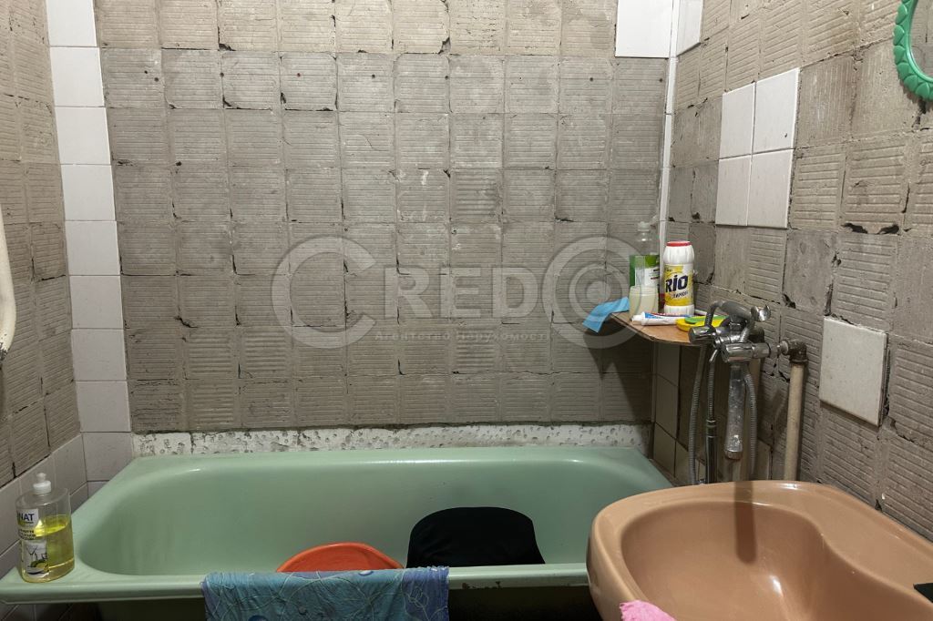 Продаж 3-кімнатної квартири 65.1 м², свірська