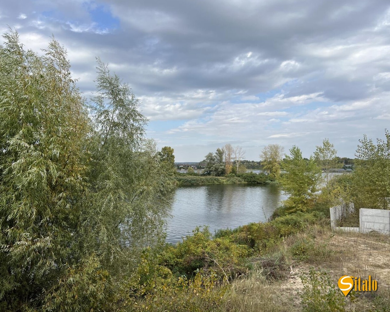 Продажа дома 830 м², 2-я Озерная ул.