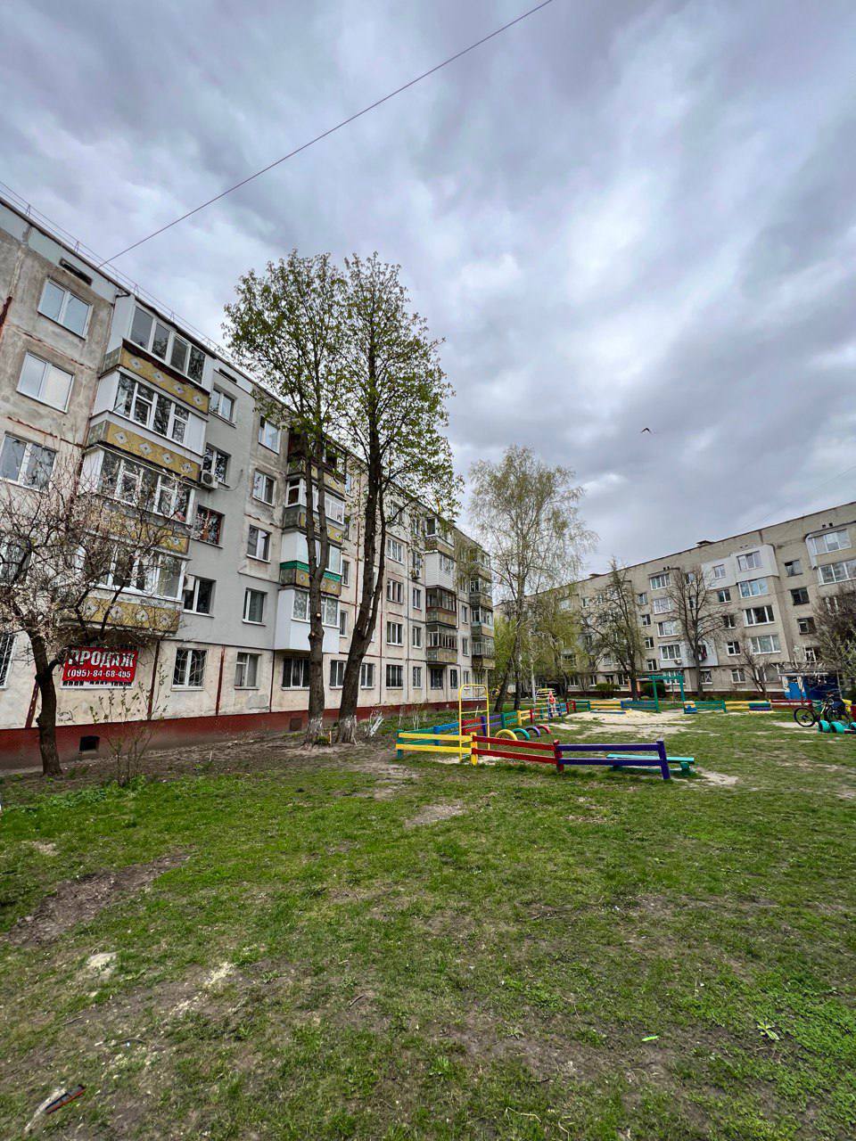 Продаж 2-кімнатної квартири 46.2 м², Металургів вул.