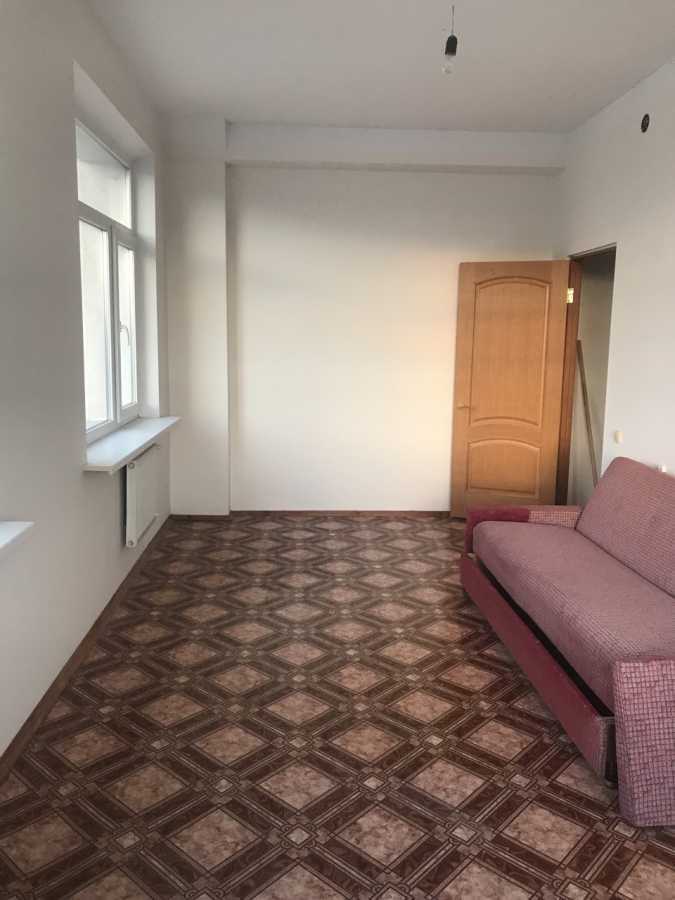 Продажа 3-комнатной квартиры 113 м², 22а