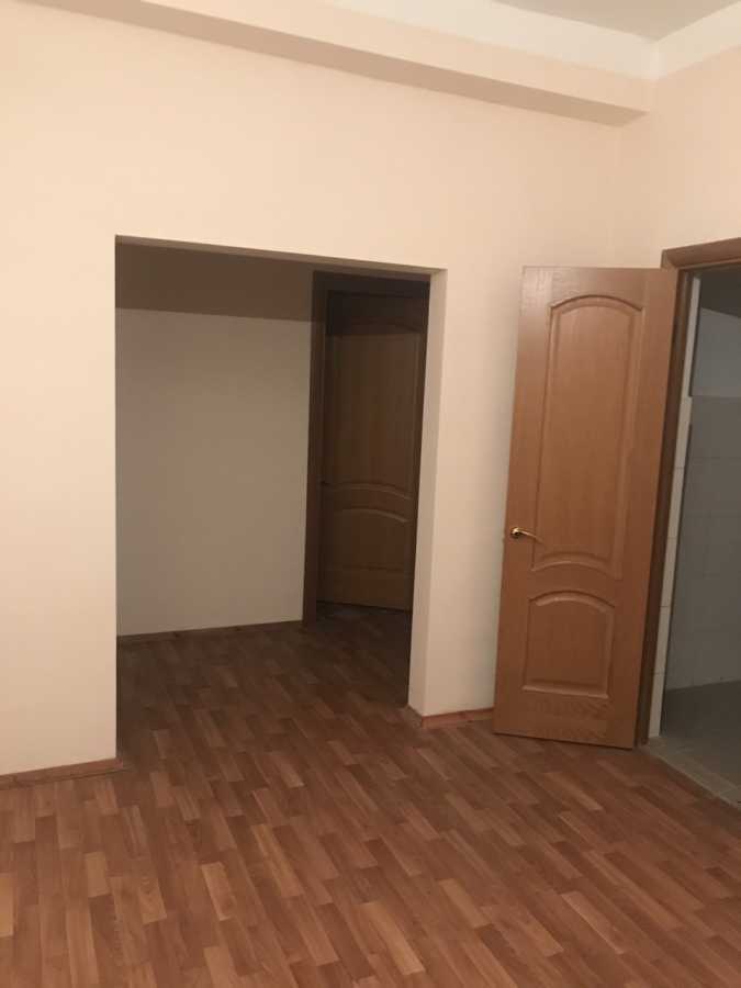 Продаж 3-кімнатної квартири 113 м², 22а