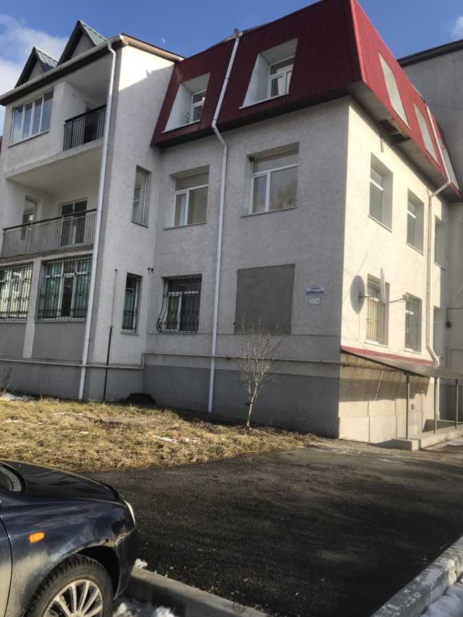 Продажа 3-комнатной квартиры 113 м², 22а