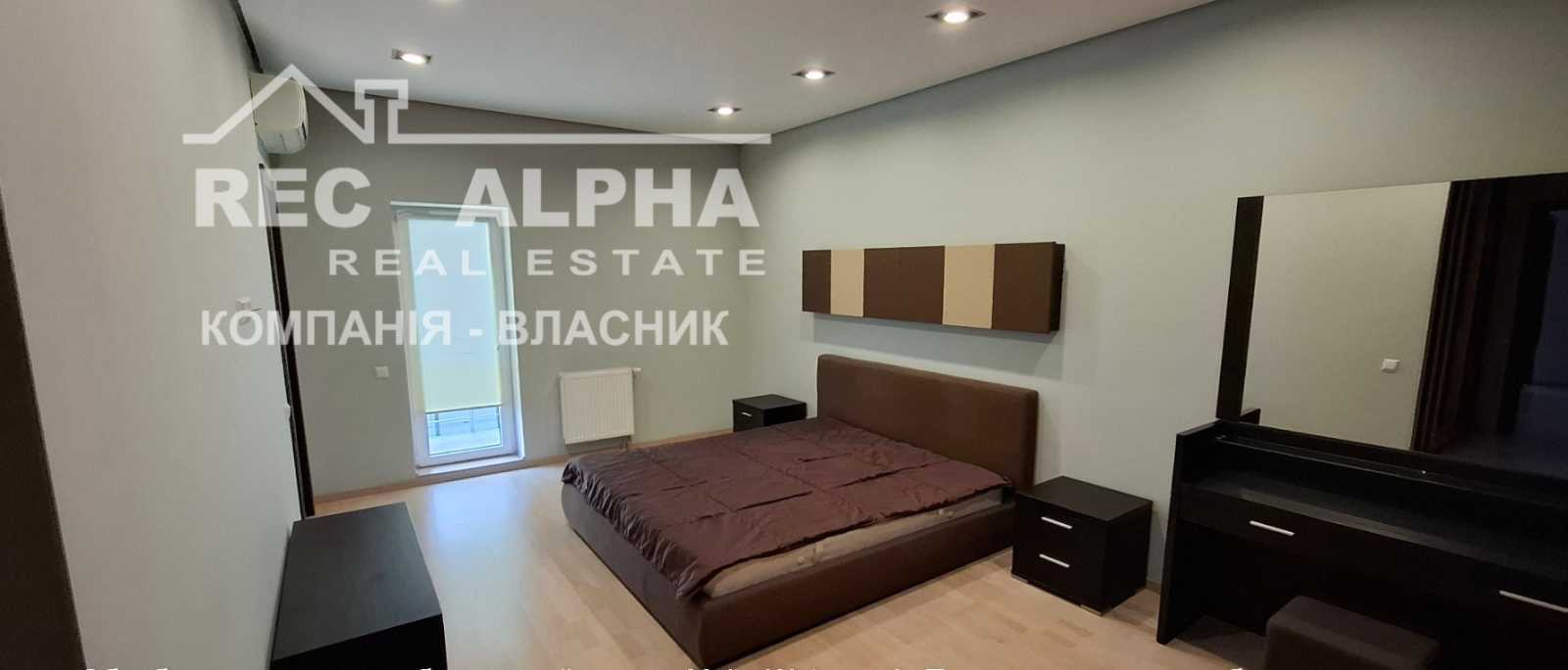 Продажа 4-комнатной квартиры 172.9 м², Генерала Шаповала ул., 2