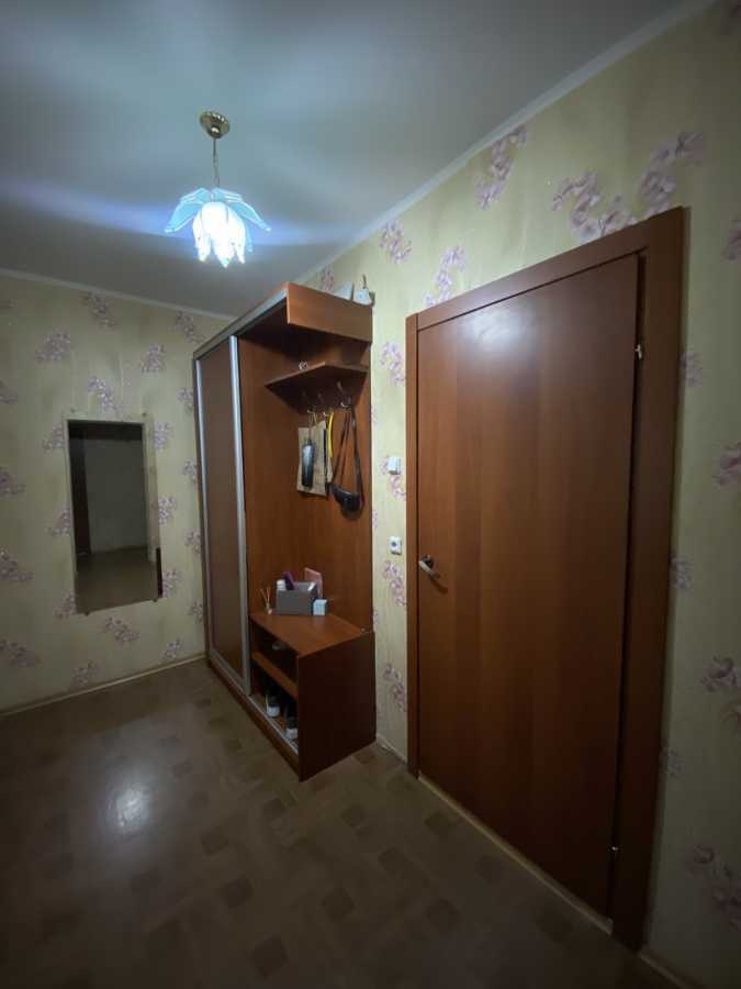 Аренда 1-комнатной квартиры 50 м², Здолбуновская ул., 13