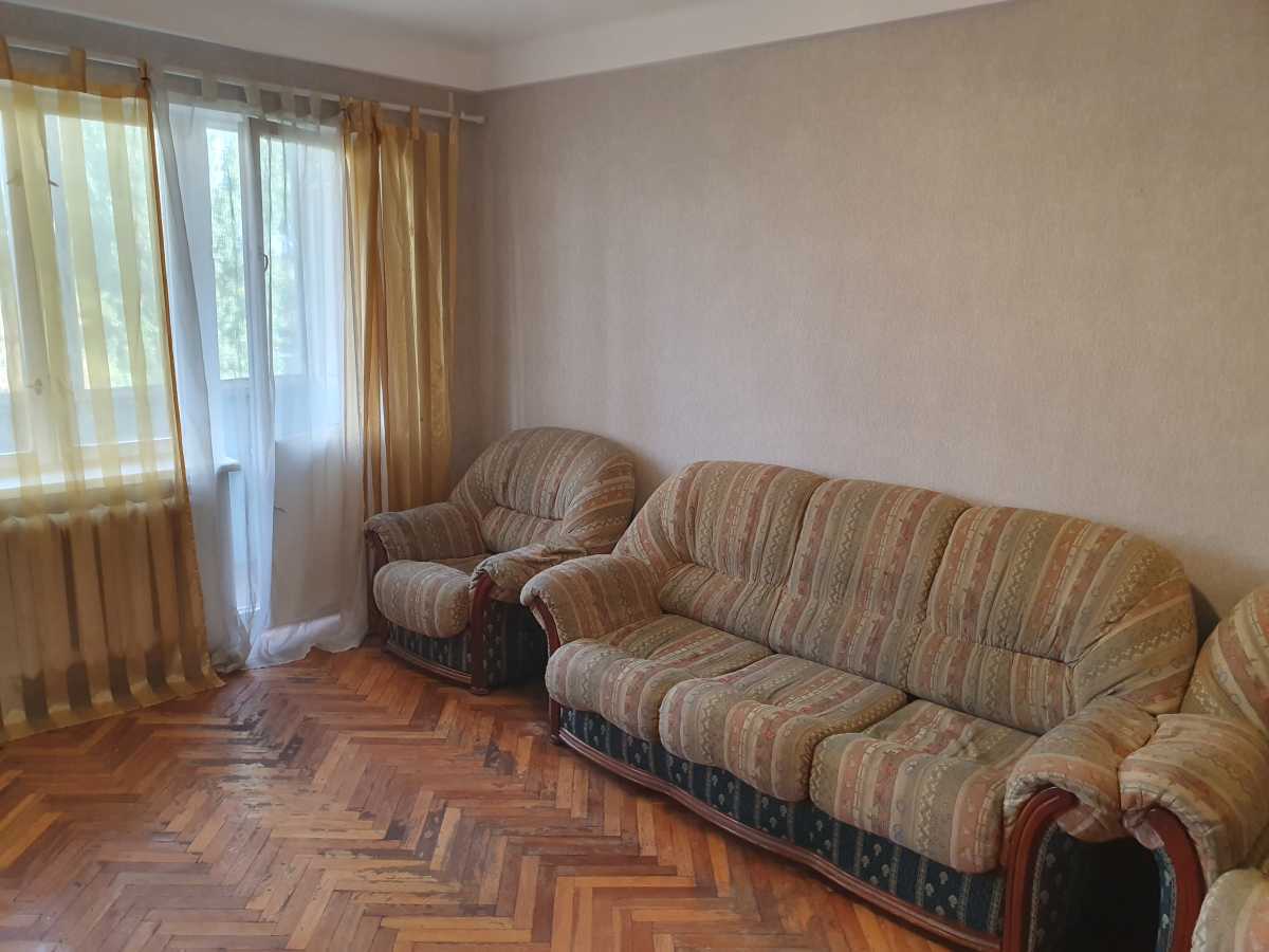 Продаж 2-кімнатної квартири 45 м², Олександра Довженка вул., 12