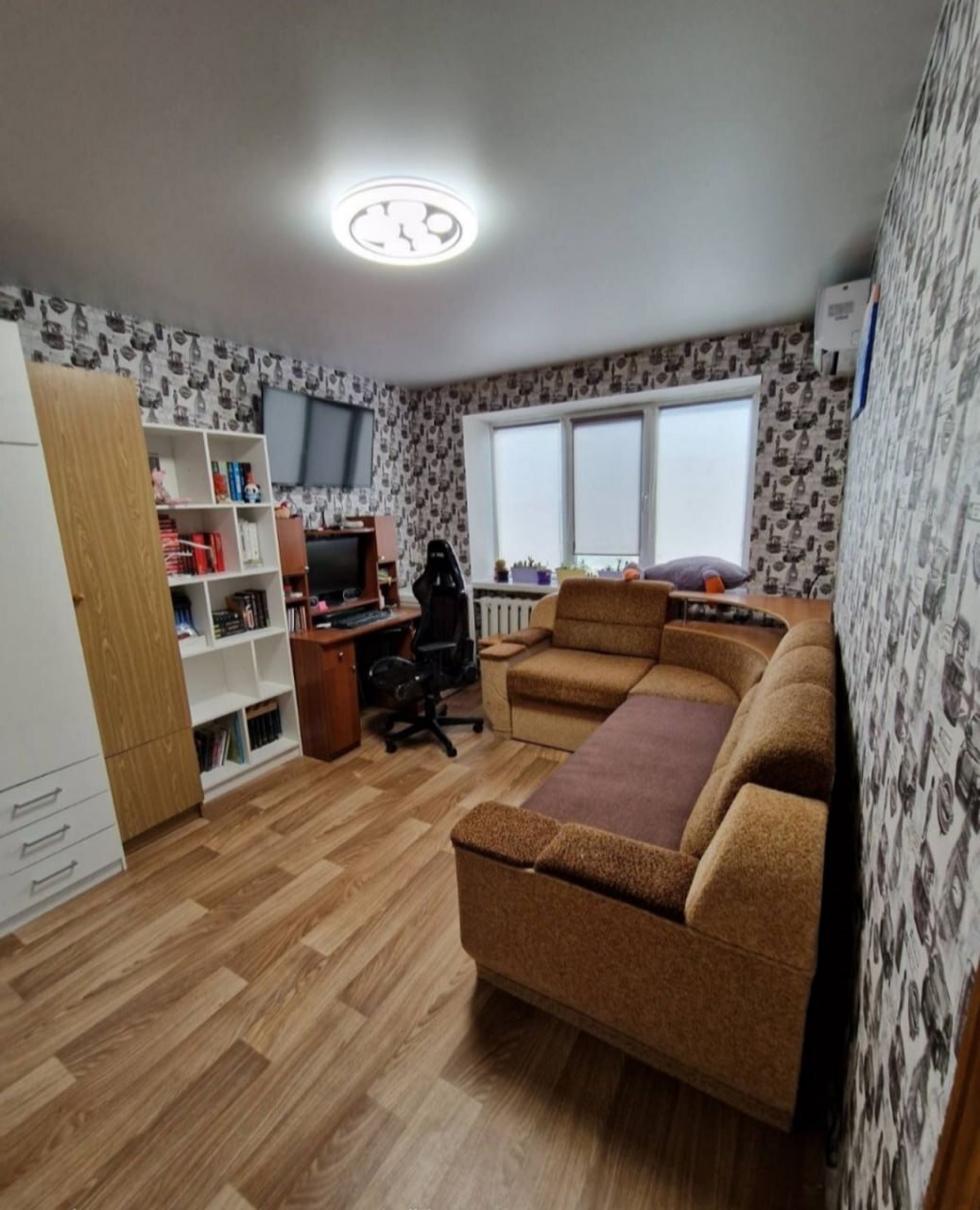 Продажа 2-комнатной квартиры 35 м², Августовская ул.