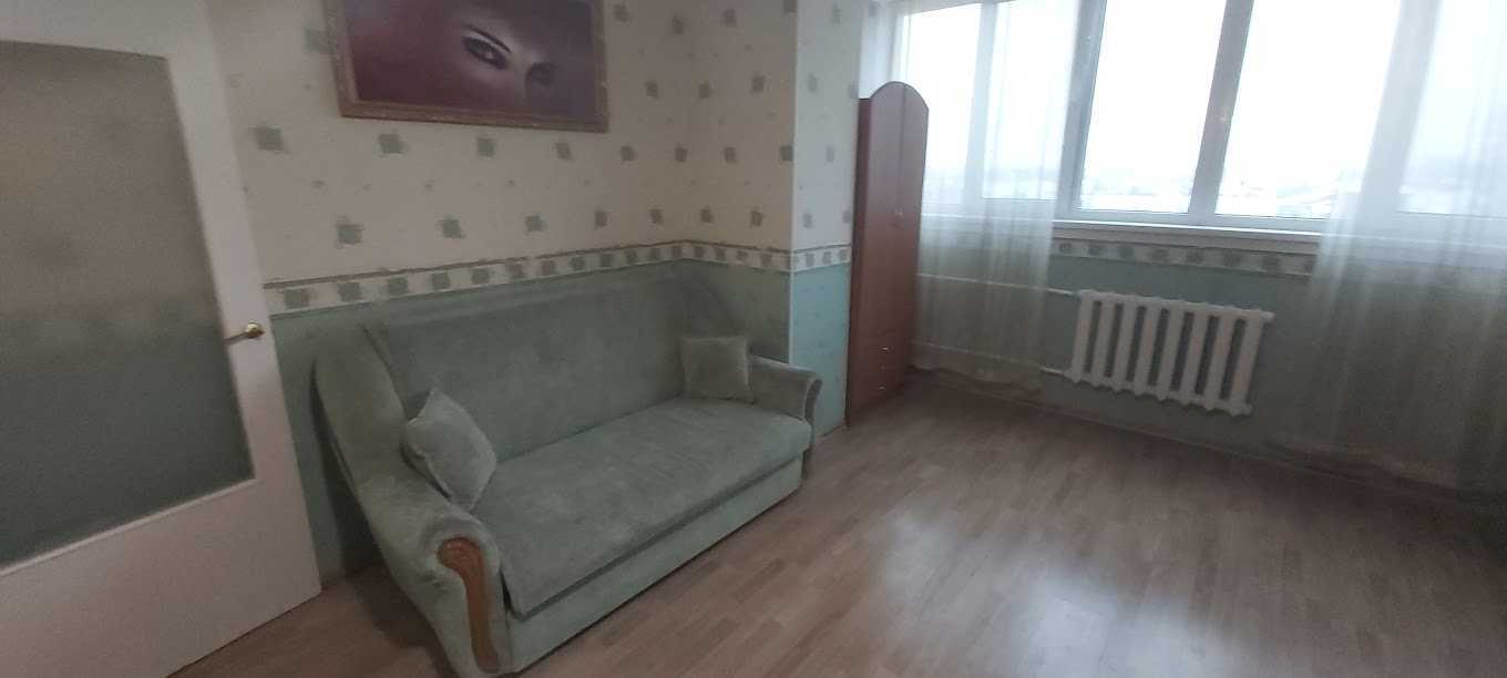 Продаж 1-кімнатної квартири 49.1 м², Святошинська вул., 2