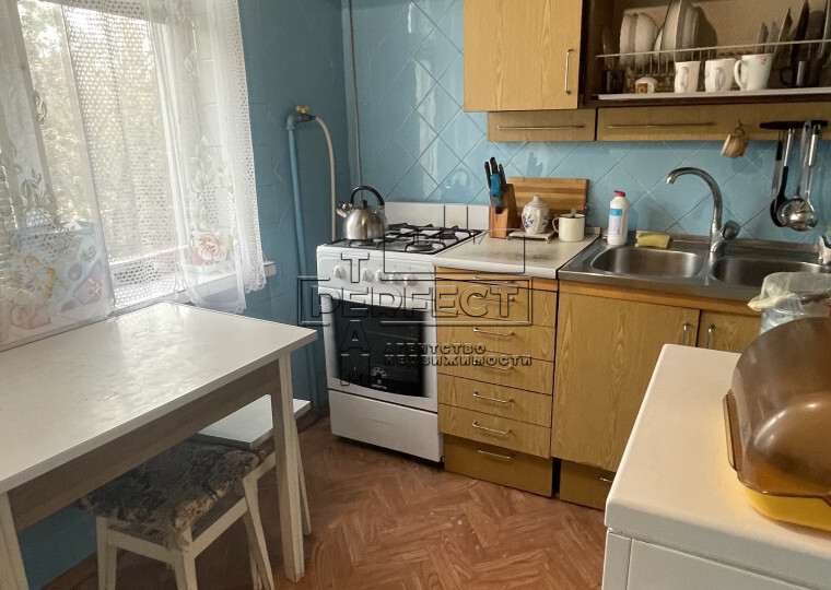 Продаж 3-кімнатної квартири 61 м², Івана Виговського вул., (Гречко Маршала) 12