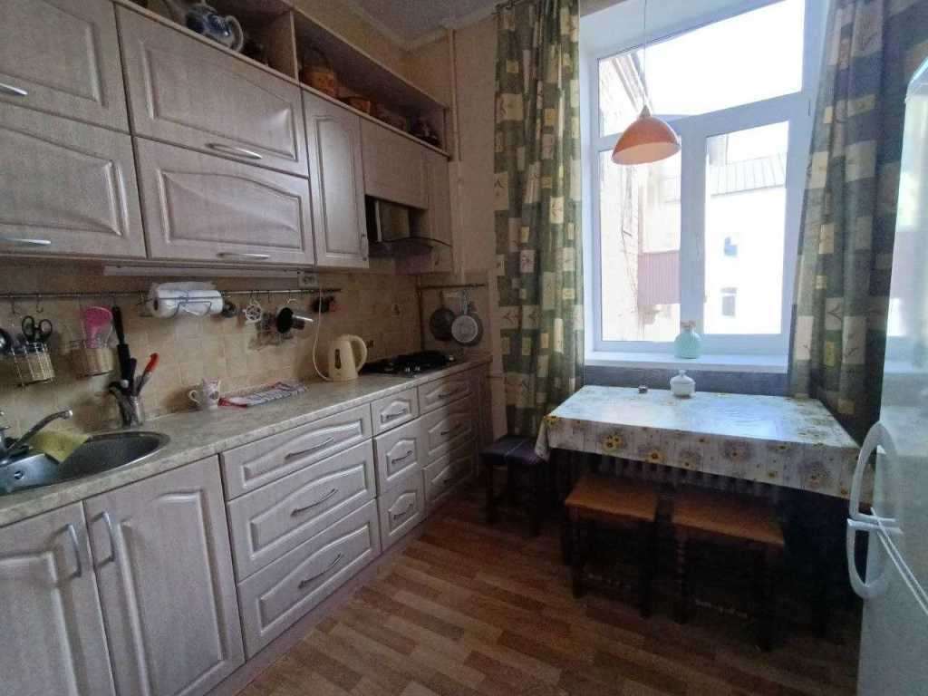 Продаж 3-кімнатної квартири 78 м², Лютеранська вул., 19