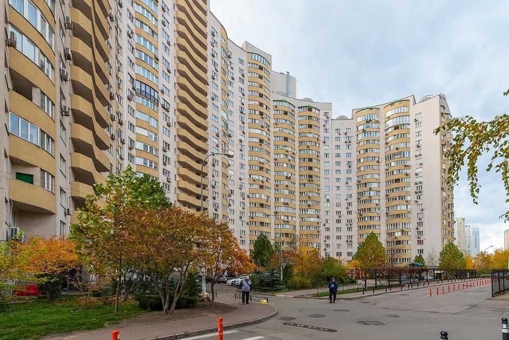 Продаж 3-кімнатної квартири 106 м², Дніпровська наб., 19