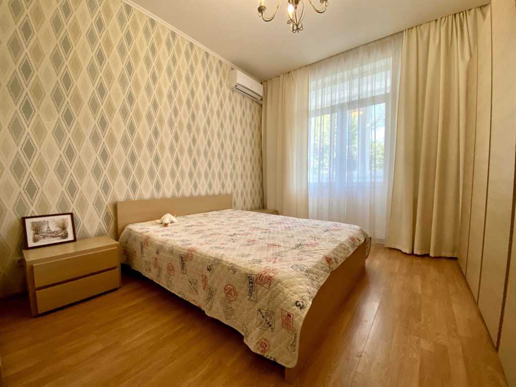 Продаж 2-кімнатної квартири 54 м², Багговутівська вул., 36