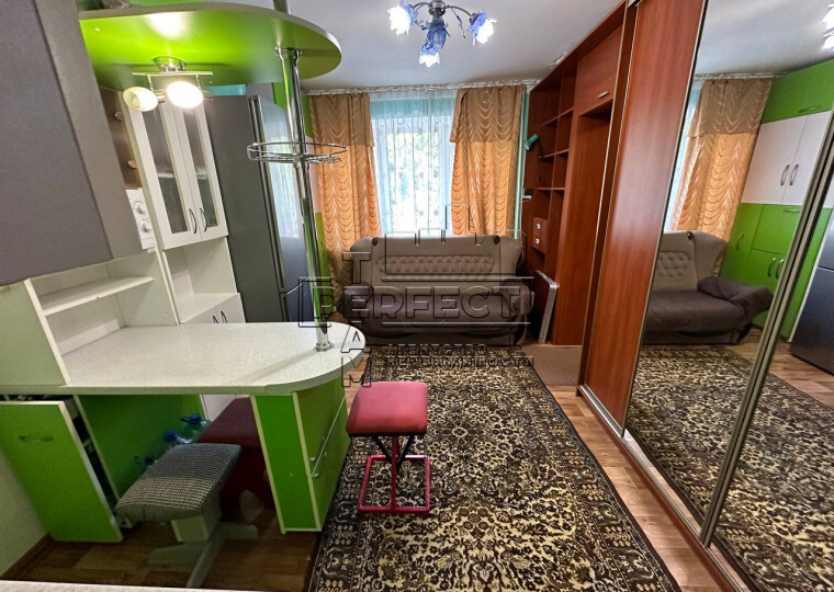 Продаж 1-кімнатної квартири 50 м², Горлівська вул., 124/4