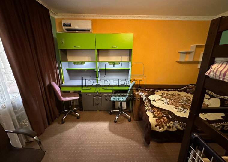 Продаж 1-кімнатної квартири 50 м², Горлівська вул., 124/4