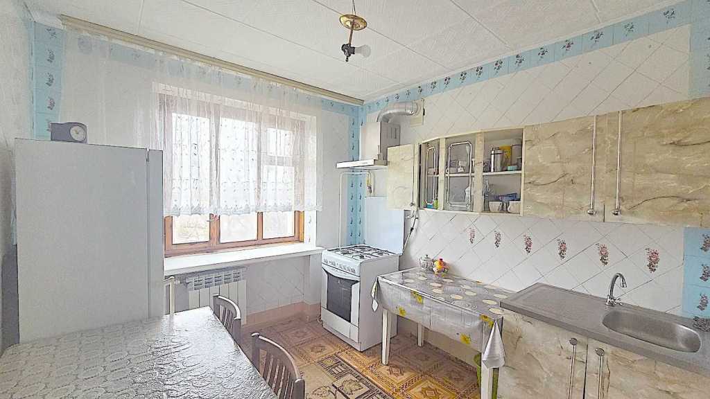 Продаж 3-кімнатної квартири 60 м², Глебова вул., 1