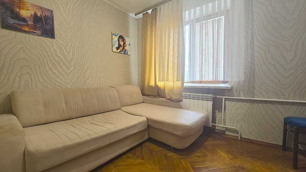 Продажа 3-комнатной квартиры 60 м², Глебова ул., 1