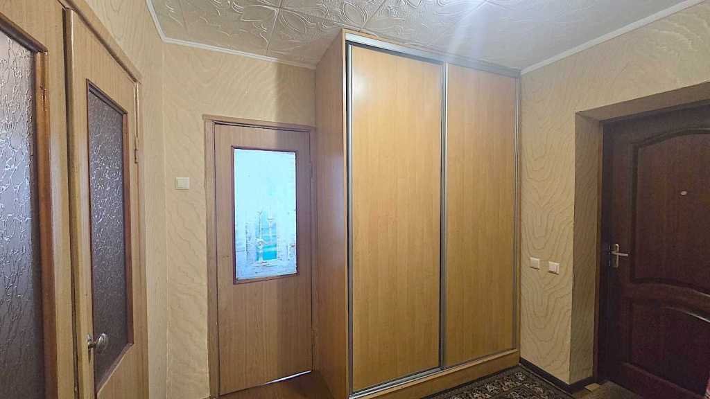 Продаж 3-кімнатної квартири 60 м², Глебова вул., 1