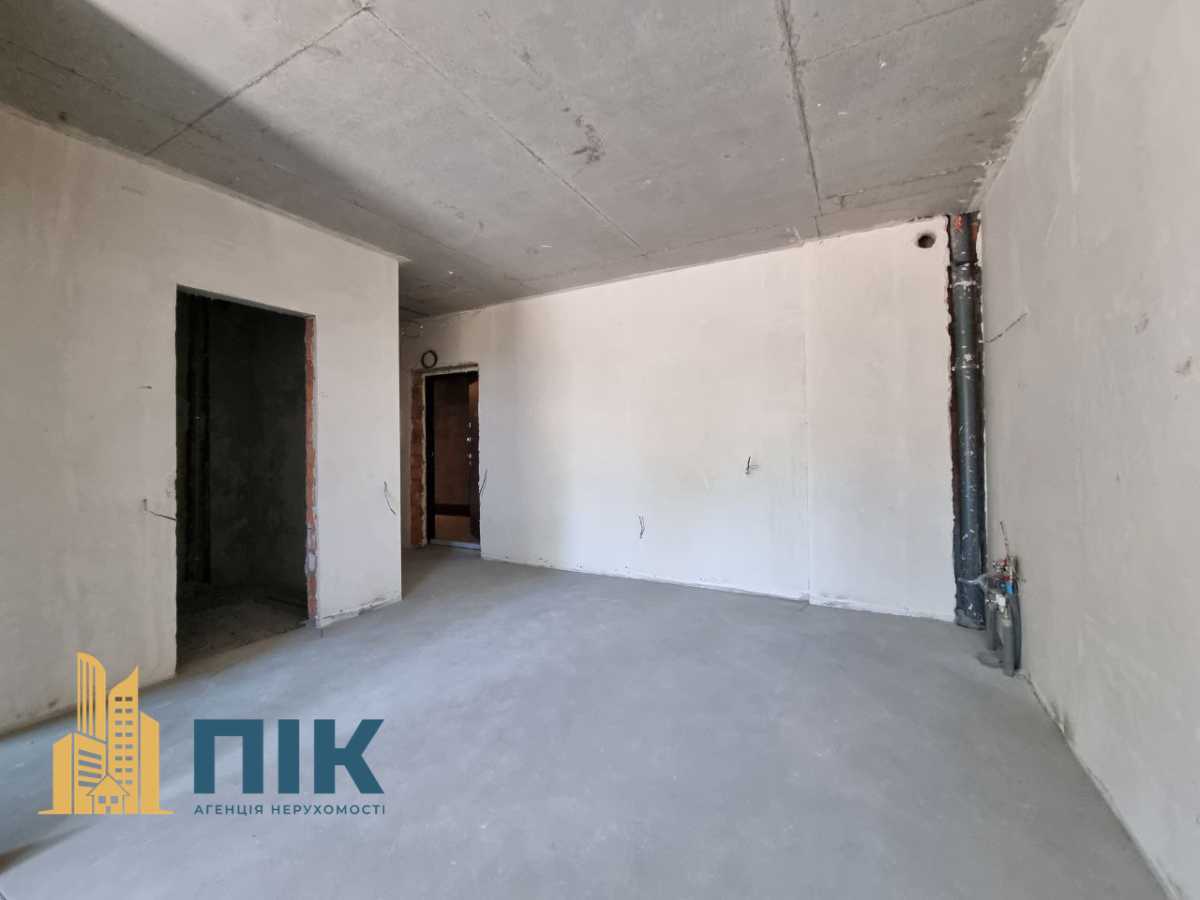 Продаж 1-кімнатної квартири 43 м², Українська вул., 1б/1