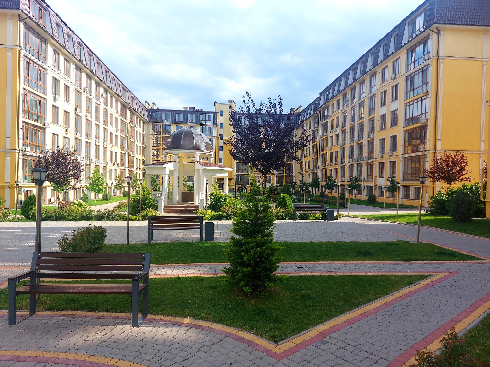 Оренда 1-кімнатної квартири 41 м², Дача Ковалевского вул., 121