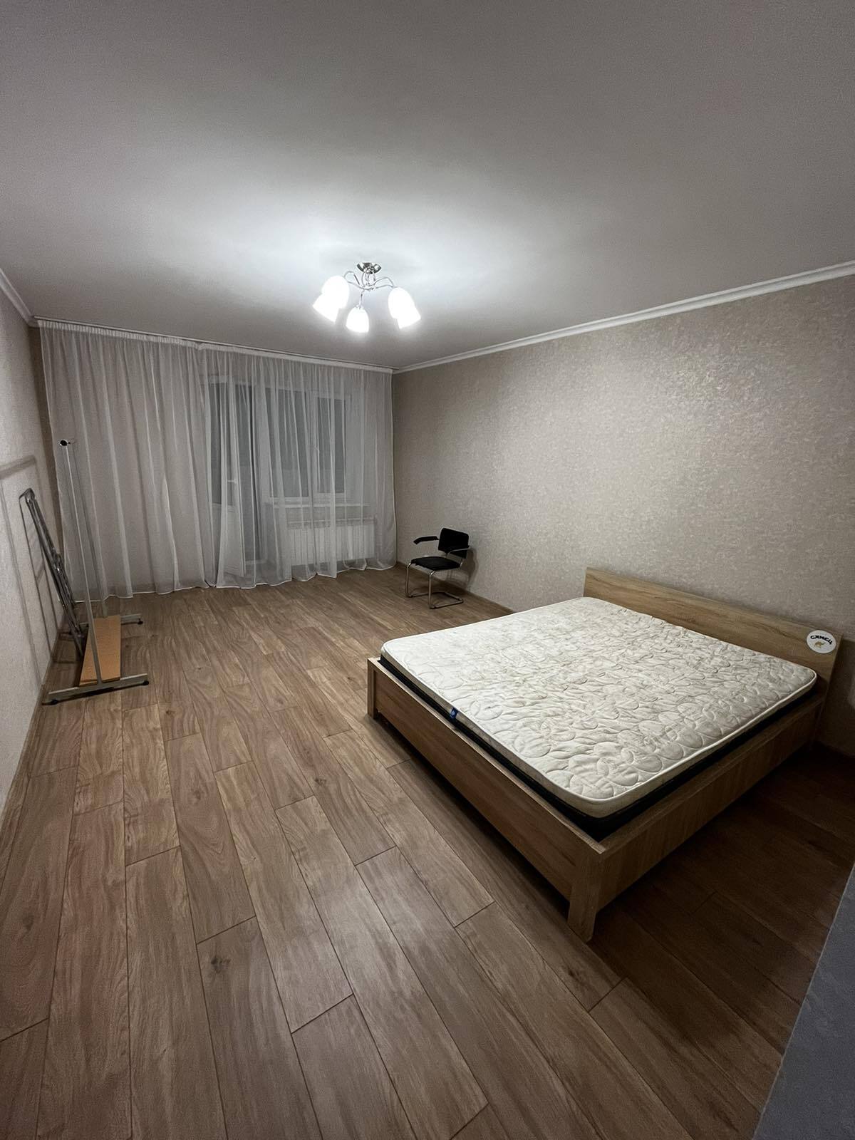 Оренда 1-кімнатної квартири 57 м², Бориспільська вул., 6