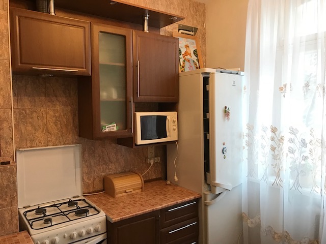 Оренда 2-кімнатної квартири 50 м², Робітнича вул., 176А