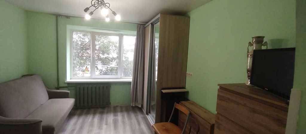 Продаж 1-кімнатної квартири 18.2 м², Автозаводська вул., 29