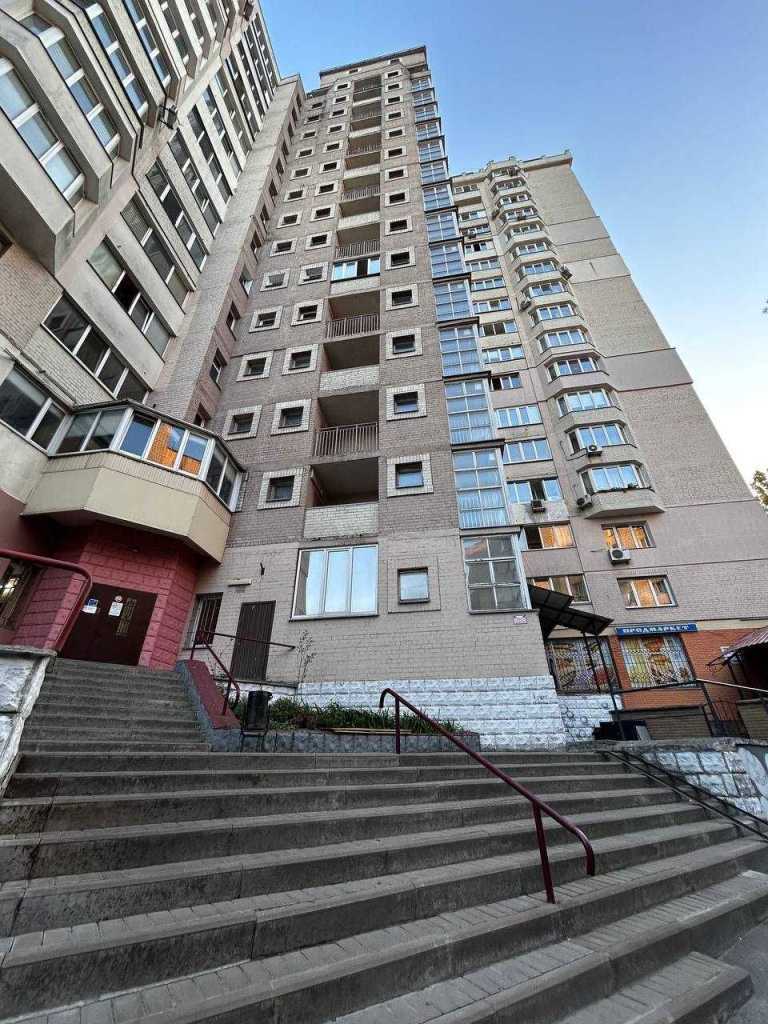 Продажа 2-комнатной квартиры 78 м², Сєченова