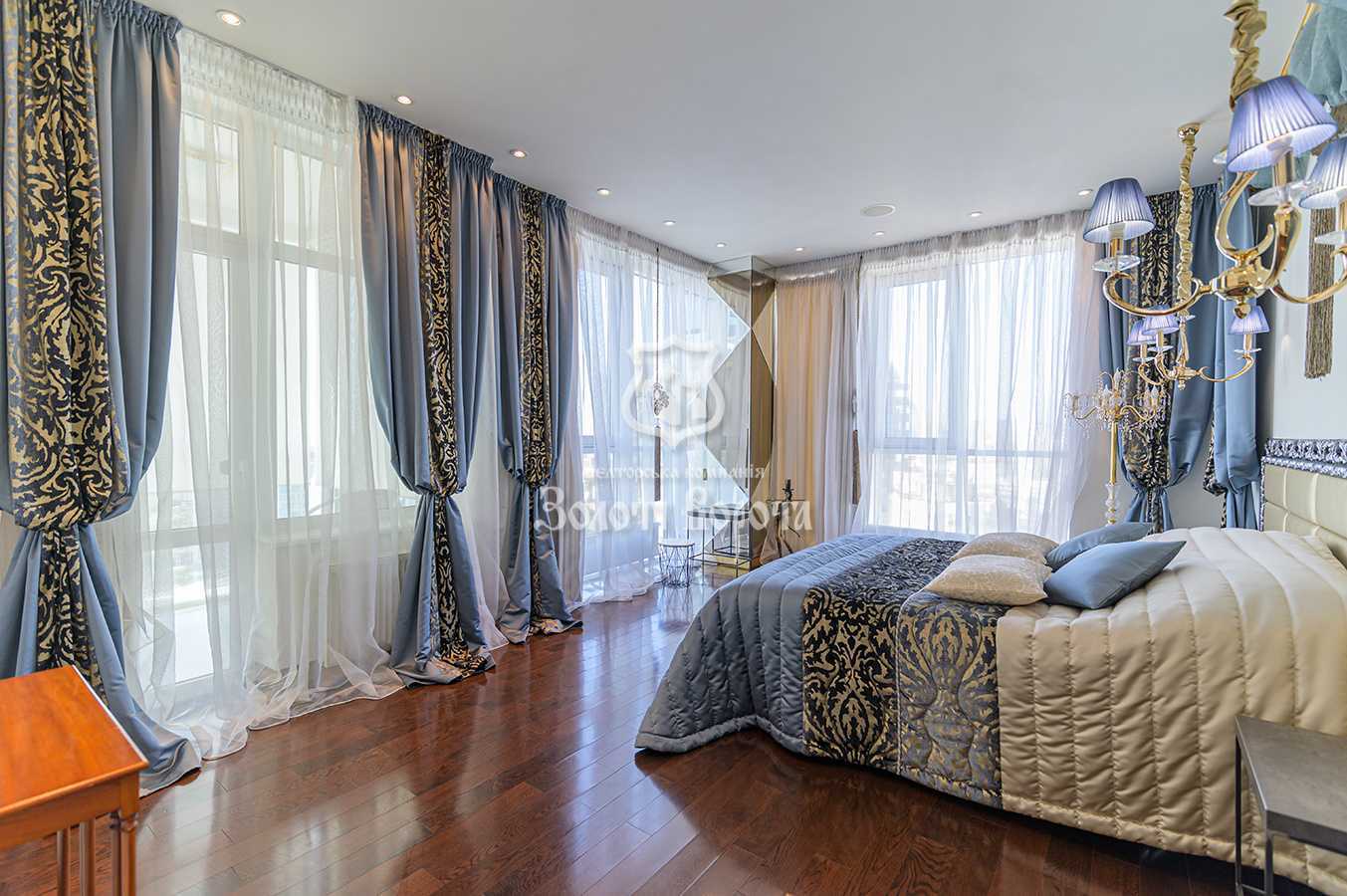 Продаж 3-кімнатної квартири 117.4 м², Михайла Драгомирова вул., 7