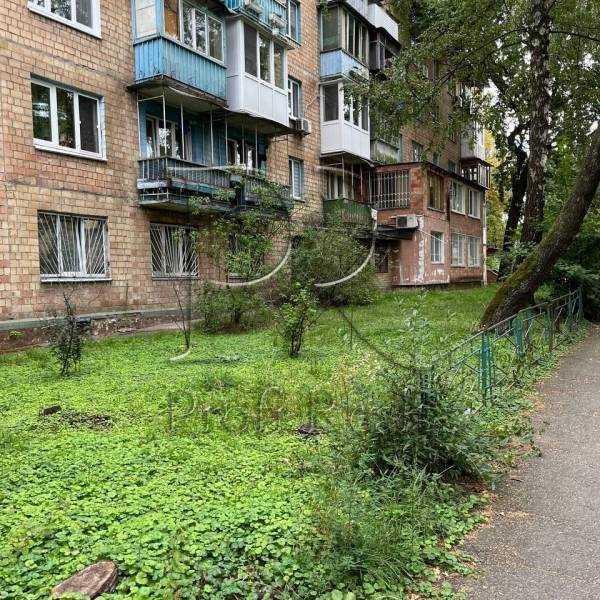 Продажа 2-комнатной квартиры 45 м², Александра Бестужева пер., 11