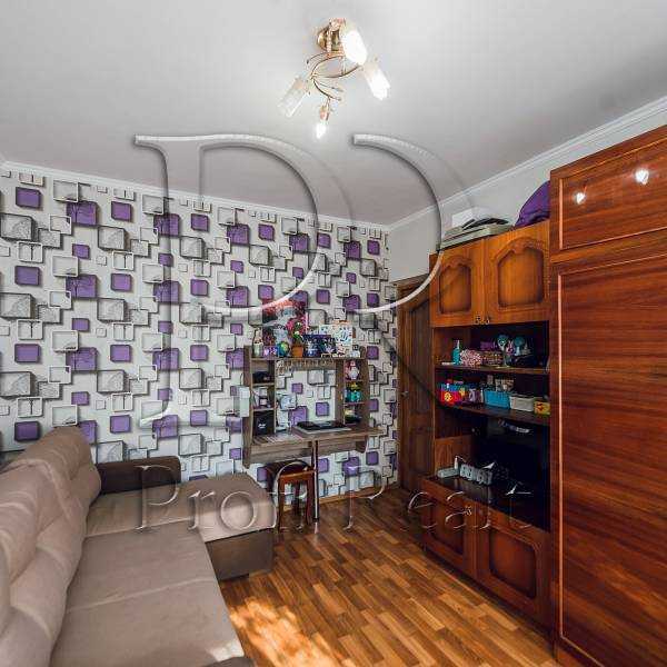 Продаж 3-кімнатної квартири 71 м², Озерна вул., 16