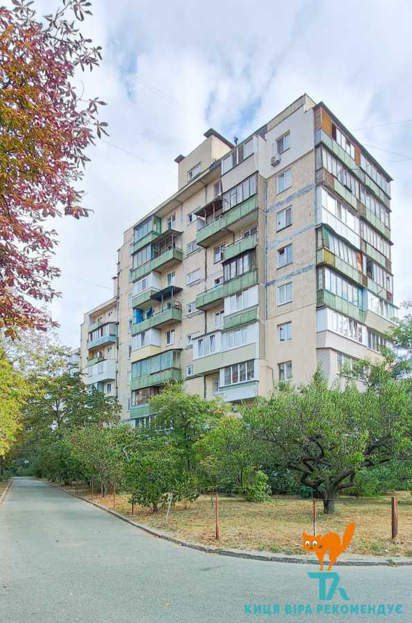 Продажа 3-комнатной квартиры 59 м², Павла Тычины просп., 21